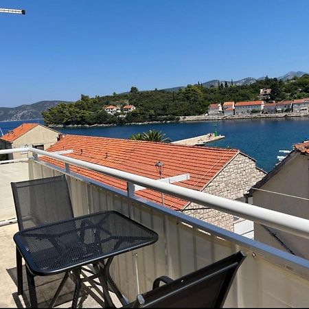 Apartmani Antonia Račišće Eksteriør billede