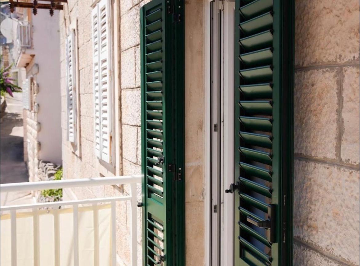 Apartmani Antonia Račišće Eksteriør billede
