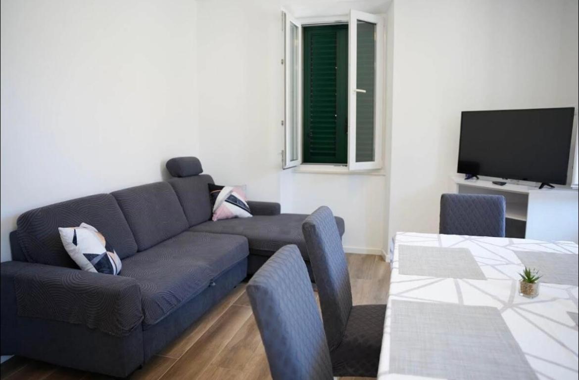 Apartmani Antonia Račišće Eksteriør billede